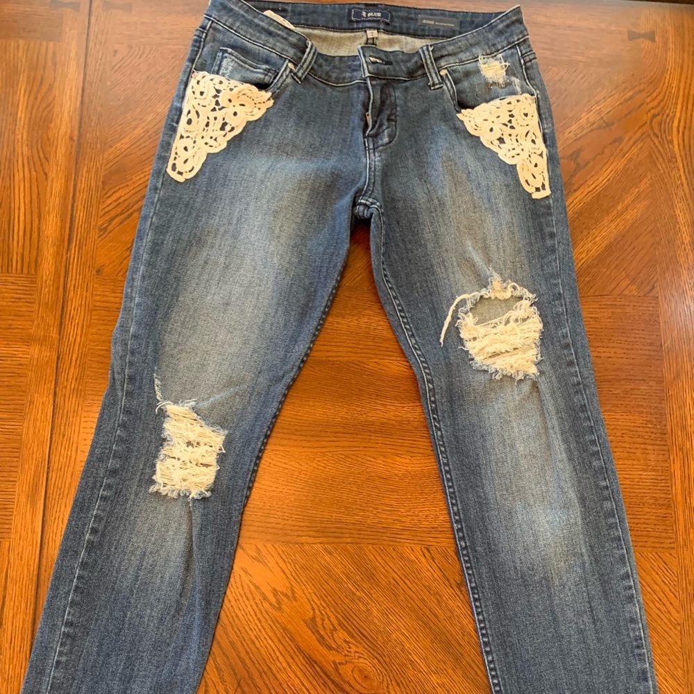 💐3/$10💐 Sts Blue lace accent jeans